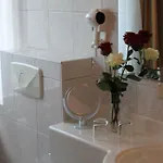 Garni-hotel Alt Wernigeroeder Hof 3*