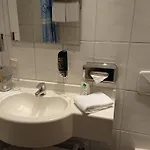 Garni-hotel Alt Wernigeroeder Hof Отель