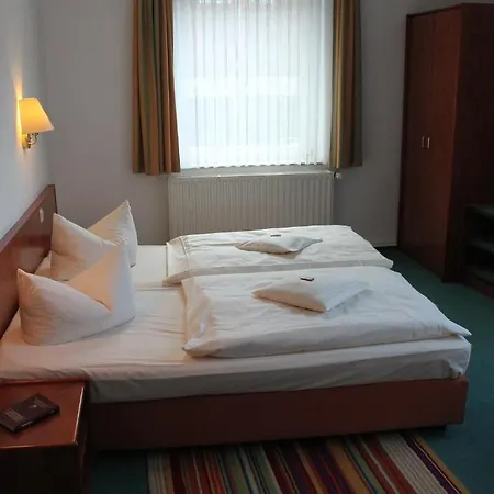 Garni-hotel Alt Wernigeroder Hof Szálloda