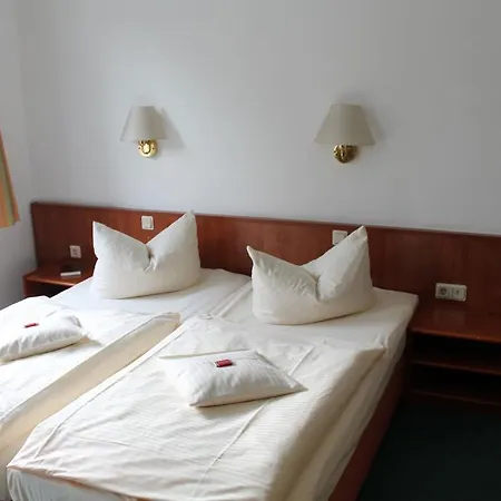 酒店 Garni-hotel Alt Wernigeroeder Hof