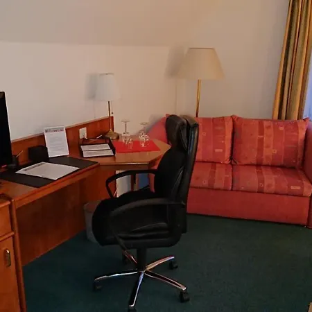 Garni-hotel Alt Wernigeroeder Hof 3* 韦尼格罗德